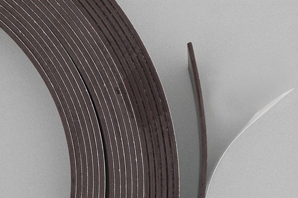 Magnetband selbstklebend 10 Meter Rolle - Breite 12,5mm - Stärke 1,5mm | Bejol Bastelshop